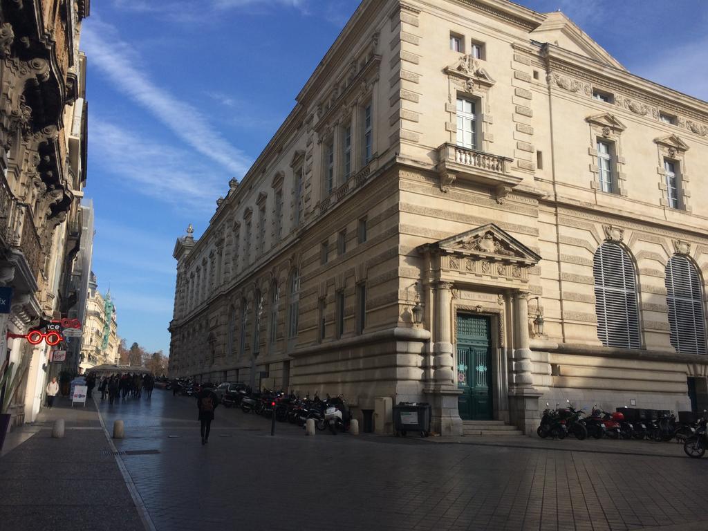 Place De La Comedie - Magnifique T2 Au Calme Montpellier Eksteriør bilde